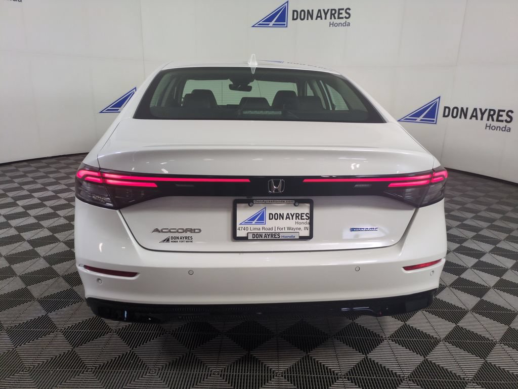 Certified 2024 Honda Accord EX-L image 5