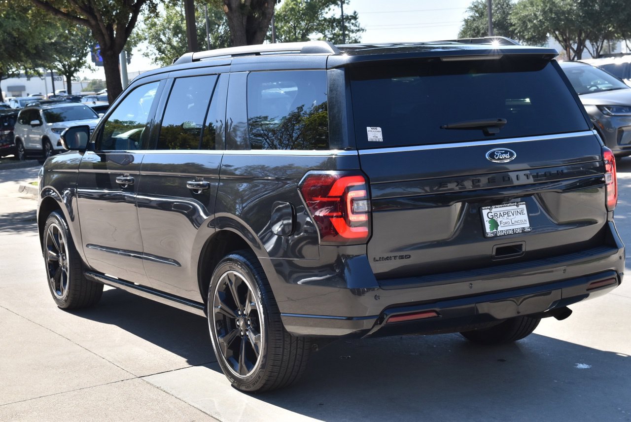 Certified 2023 Ford Expedition Limited AWD/4WD image 10