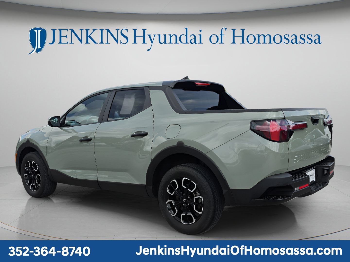 Used 2024 Hyundai Santa Cruz SE AWD/4WD image 8
