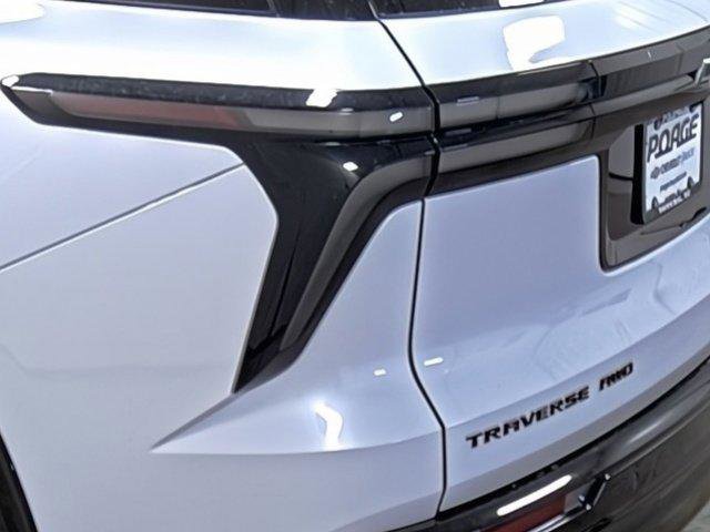 New 2026 Chevrolet Traverse RS w/ LPO, Floor Liner Package image 10