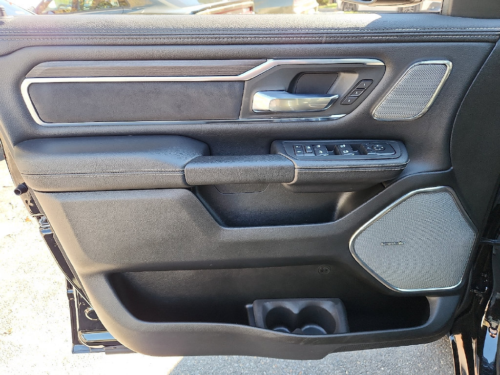 Used 2026 RAM 1500 Laramie AWD/4WD image 12