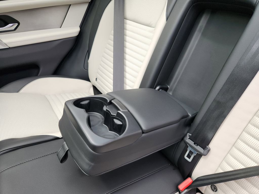New 2026 Land Rover Discovery Sport Landmark AWD/4WD image 13
