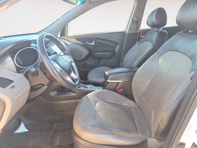 Used 2013 Hyundai Tucson Limited w/ Premium Pkg image 9
