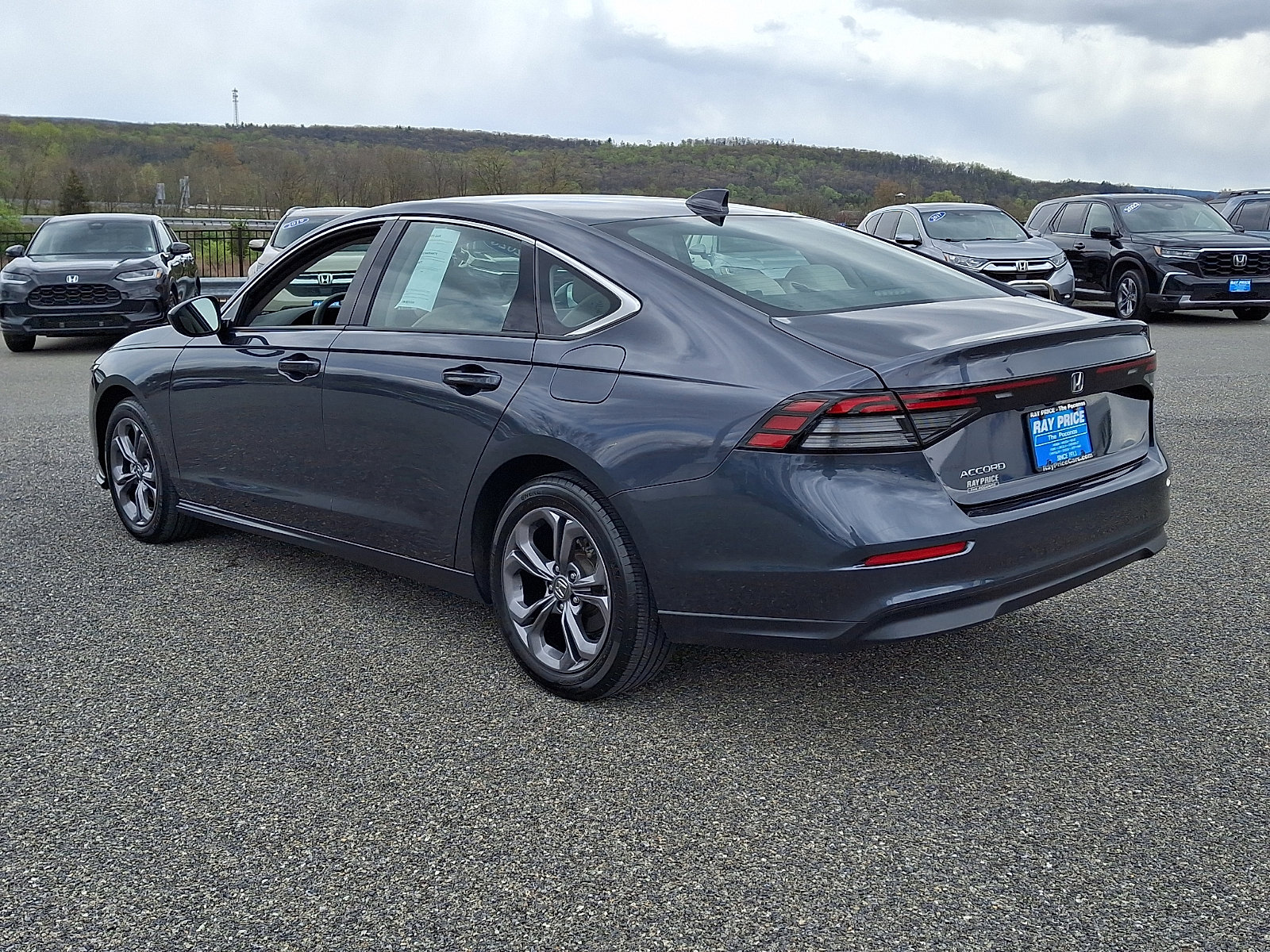 Used 2023 Honda Accord EX image 4