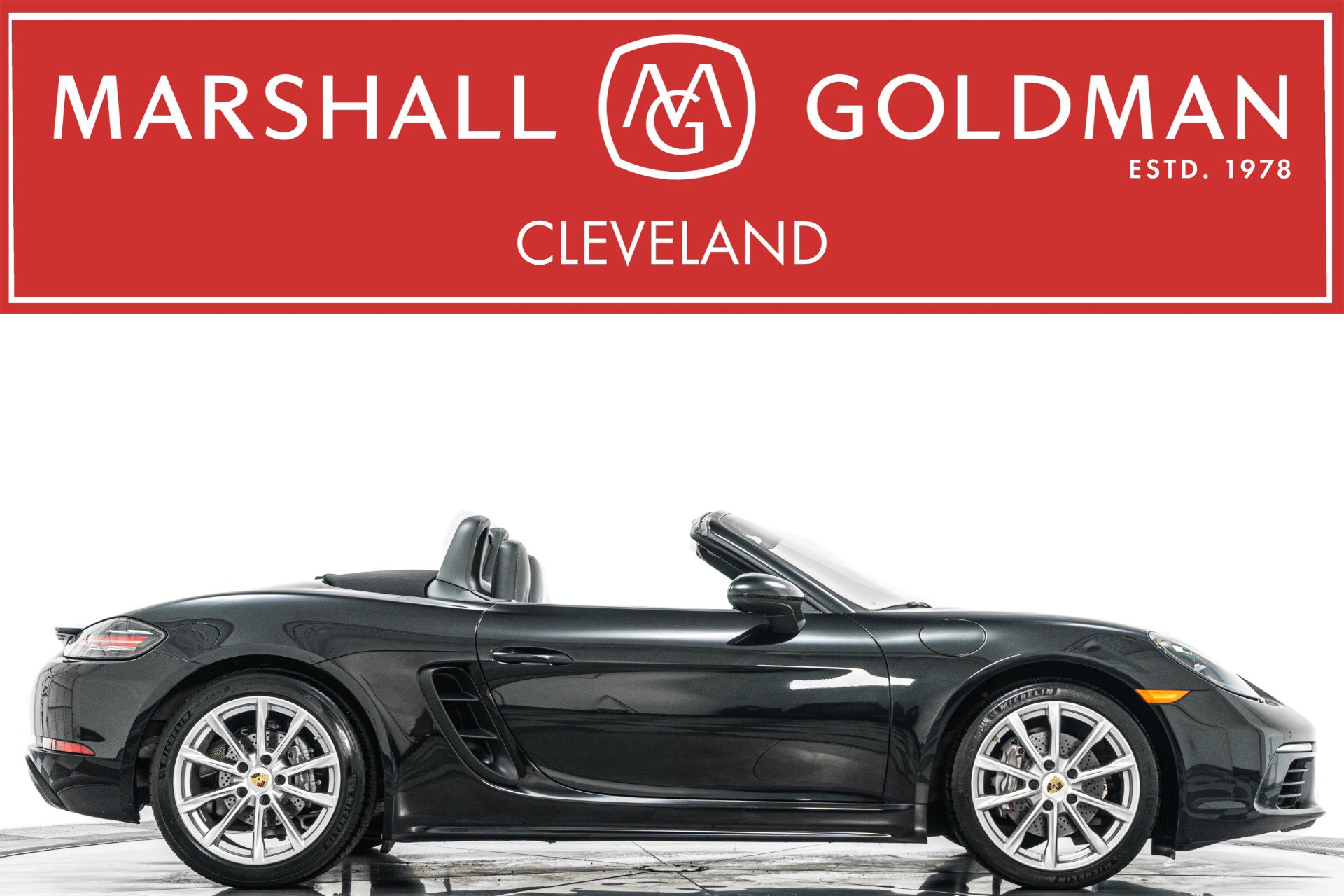 Used 2017 Porsche 718 Boxster RWD image 1