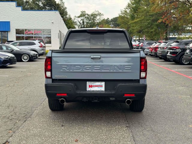 Used 2025 Honda Ridgeline Black Edition image 7