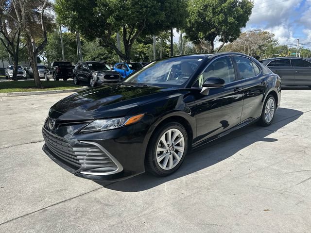 Used 2024 Toyota Camry LE FWD image 34