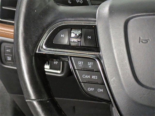 Used 2021 Lincoln Nautilus Reserve image 18