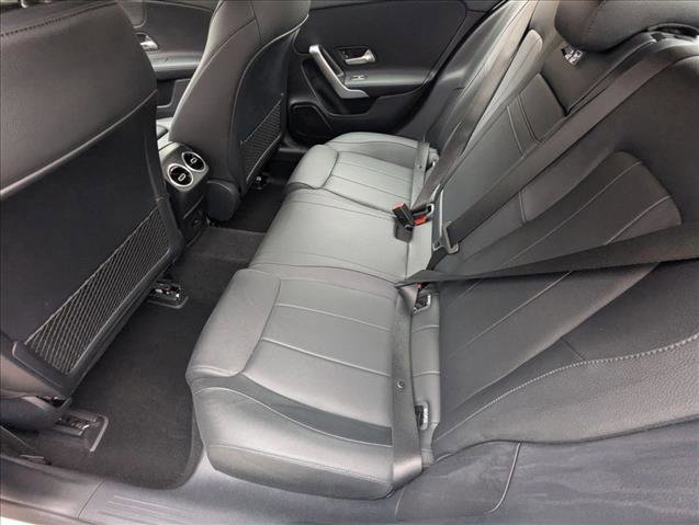 Used 2022 Mercedes-Benz A 220 4MATIC image 19