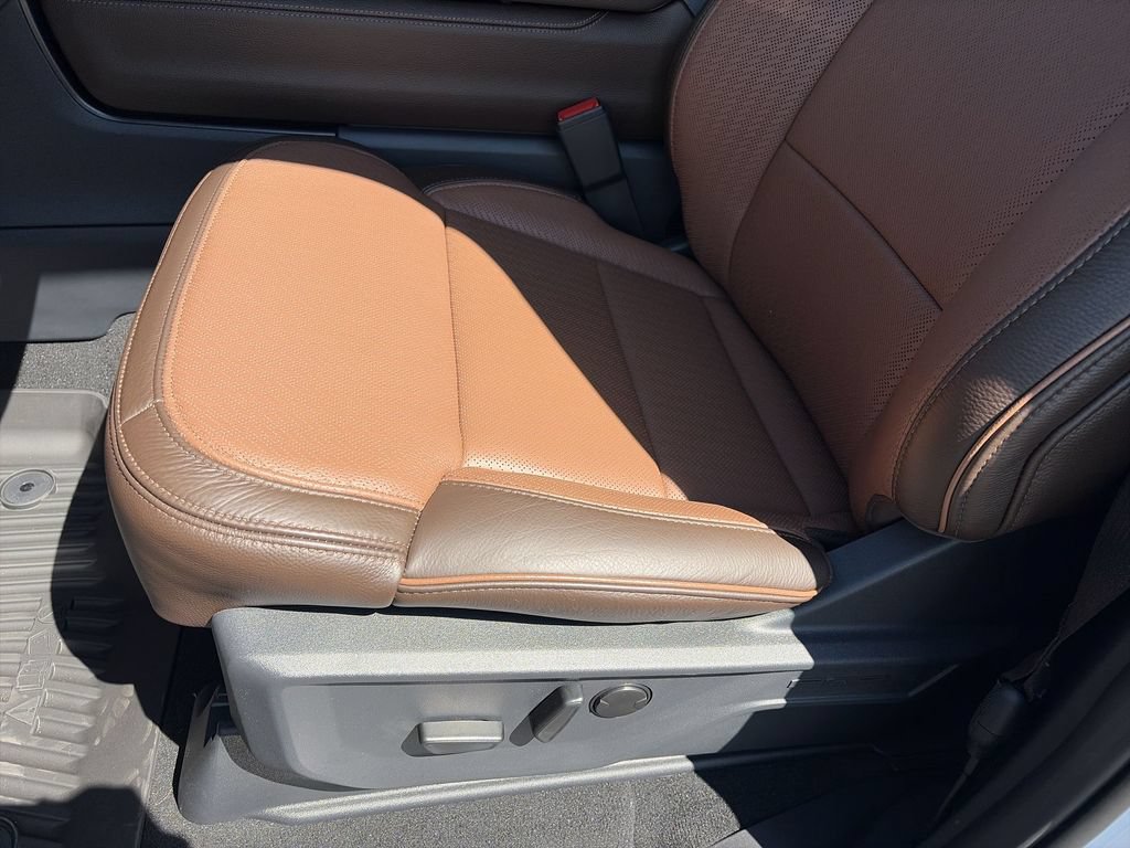 New 2026 Ford Expedition King Ranch AWD/4WD image 12