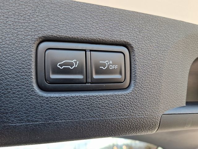 Used 2025 Kia Telluride EX w/ EX Captain's Chair Package image 26