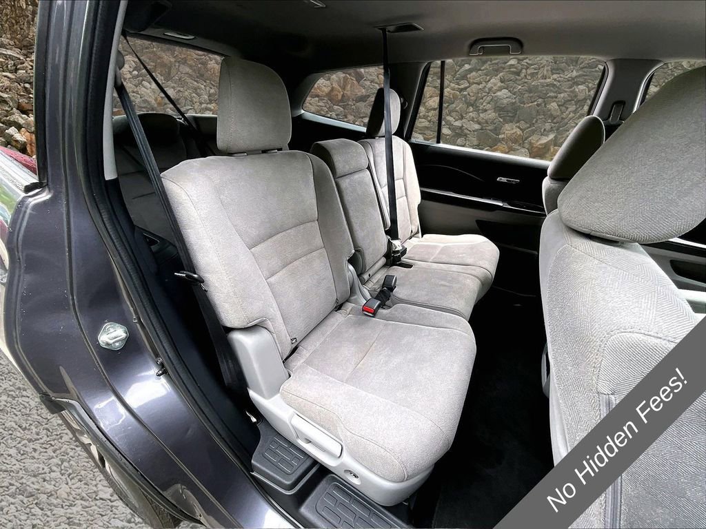 Used 2020 Honda Pilot EX image 25