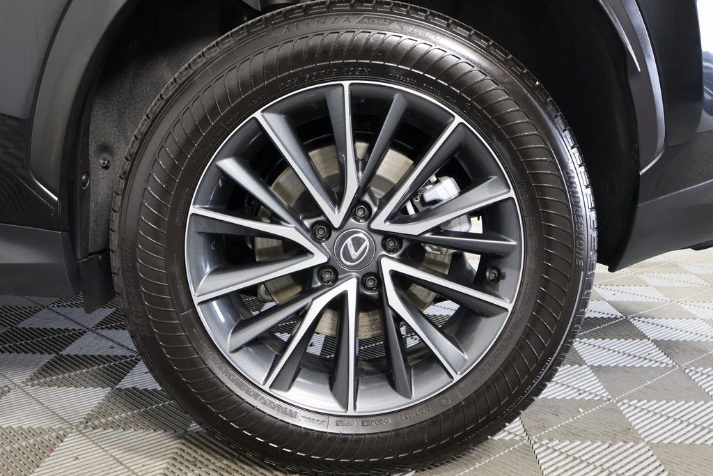 Used 2025 Lexus NX 250 FWD image 16