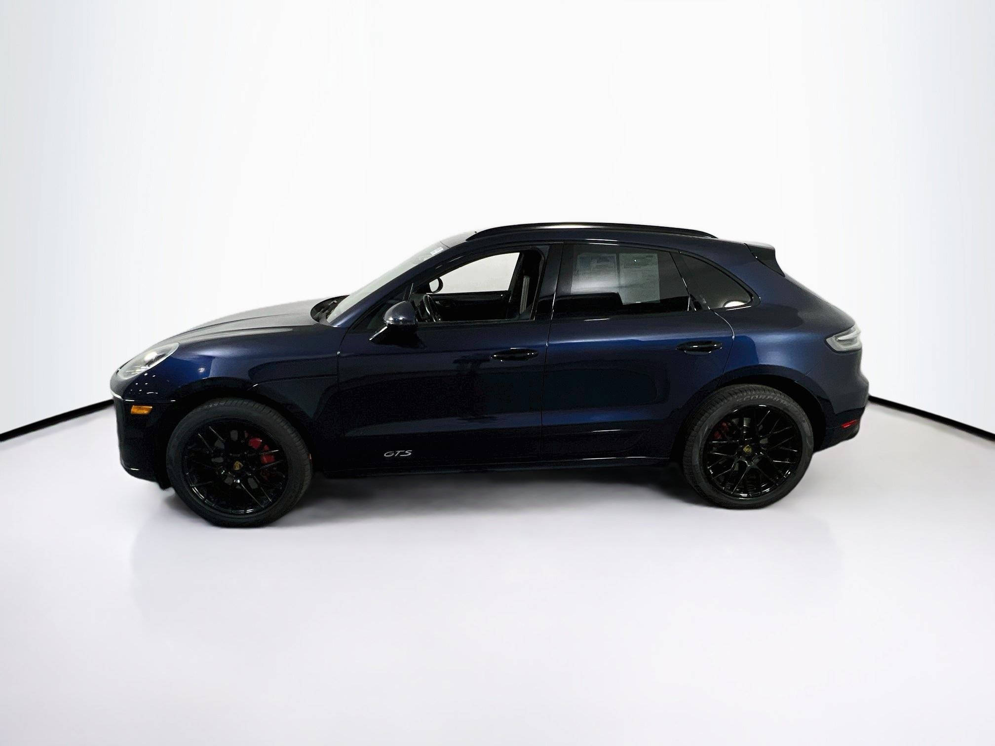 Used 2021 Porsche Macan GTS AWD/4WD image 8