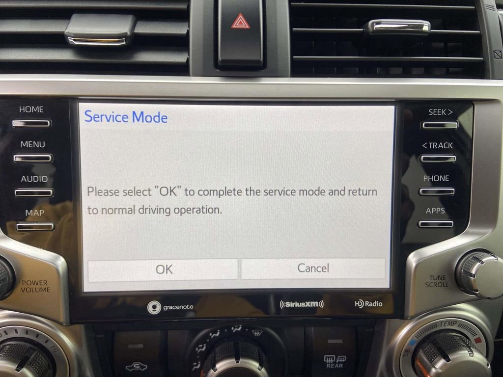 Used 2023 Toyota 4Runner SR5 Premium w/ Moonroof Package image 25