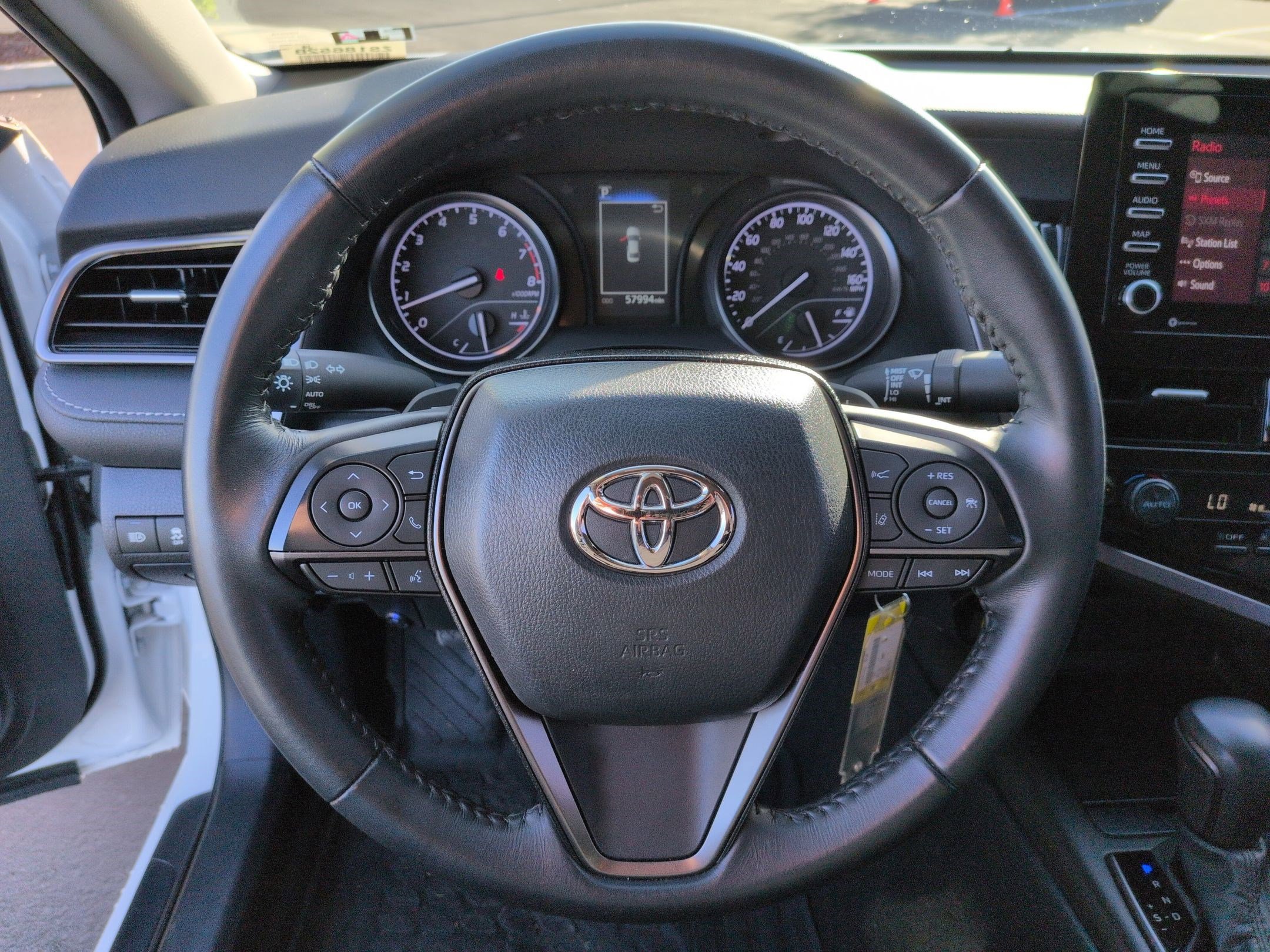 Used 2023 Toyota Camry SE image 18