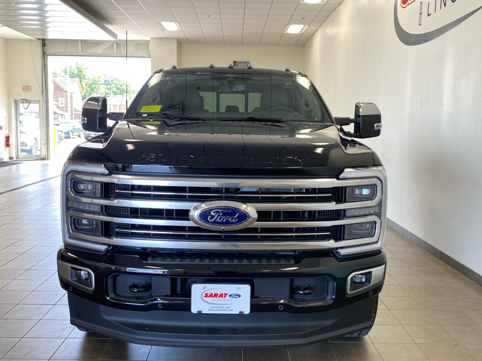 New 2026 Ford F350 Platinum w/ Platinum Plus Package AWD/4WD image 3