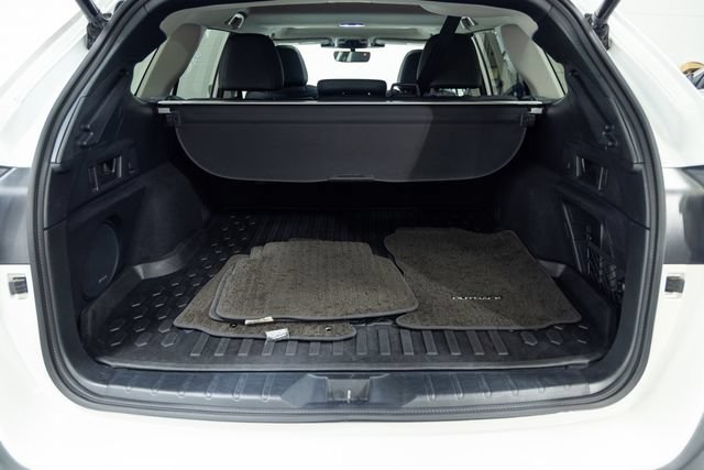 Used 2024 Subaru Outback Limited AWD/4WD image 9