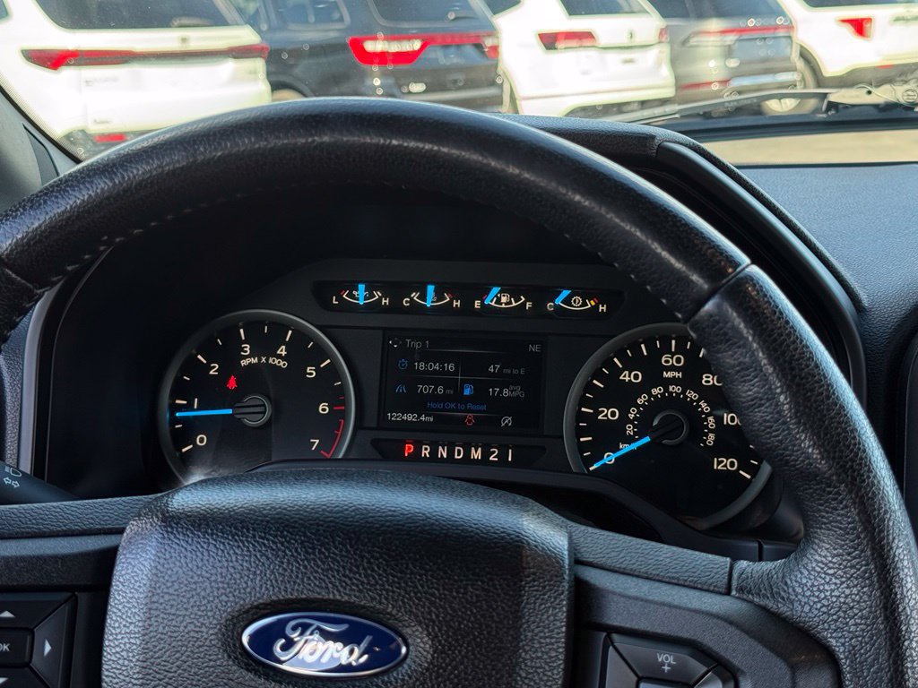 Used 2016 Ford F150 XLT w/ Equipment Group 302A Luxury AWD/4WD image 9