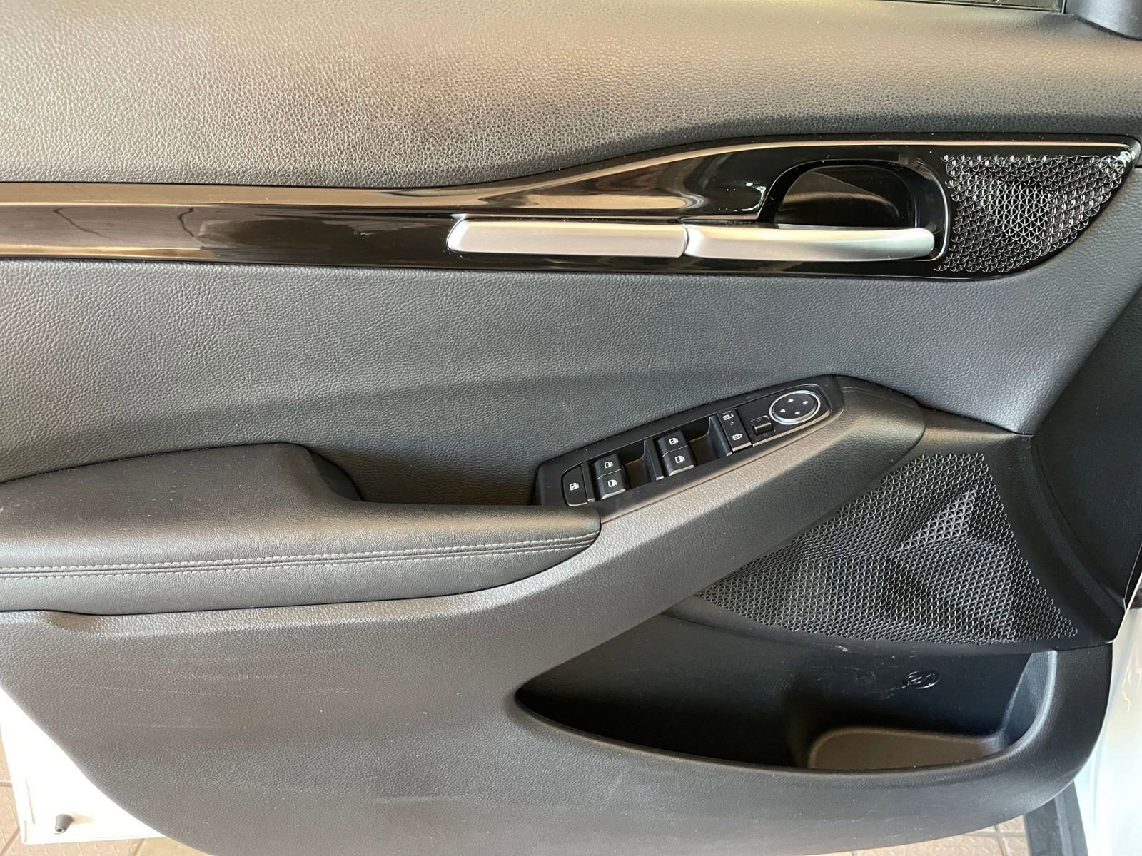 Used 2025 Kia Seltos S FWD image 18