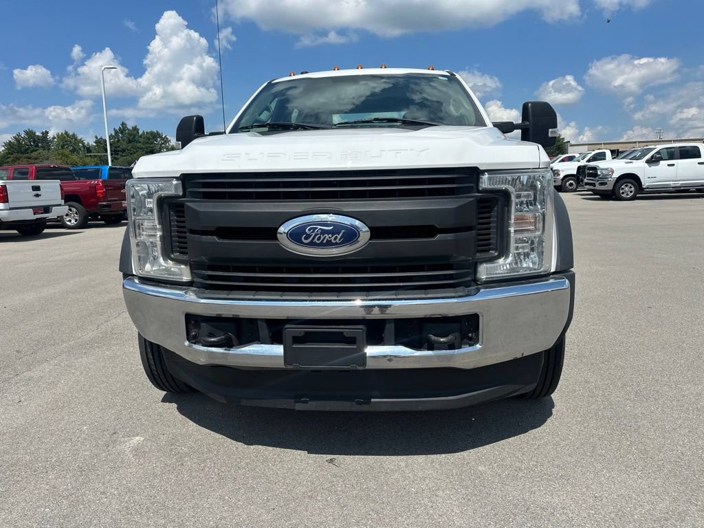 Used 2019 Ford F550 4x4 Crew Cab Super Duty w/ Power Equipment Group image 2