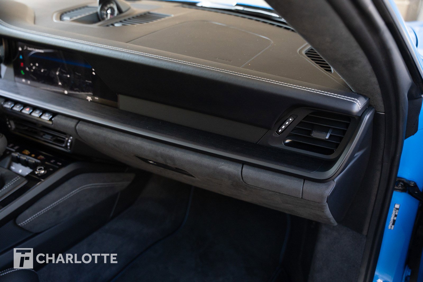 Used 2022 Porsche 911 GT3 image 38