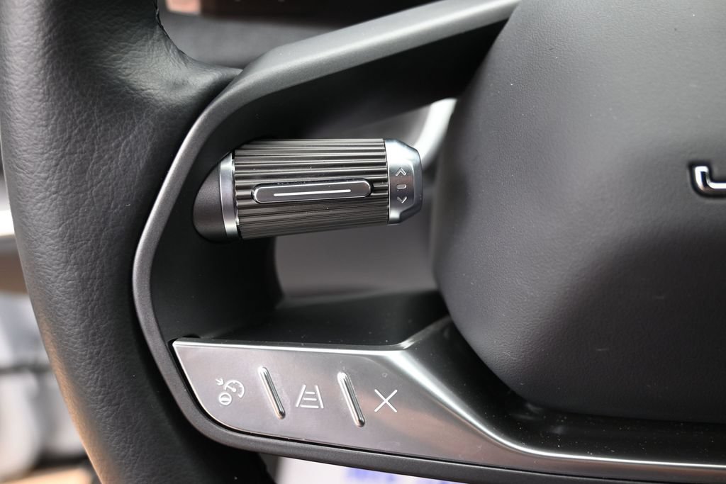 Used 2023 Lucid Air Pure AWD/4WD image 21