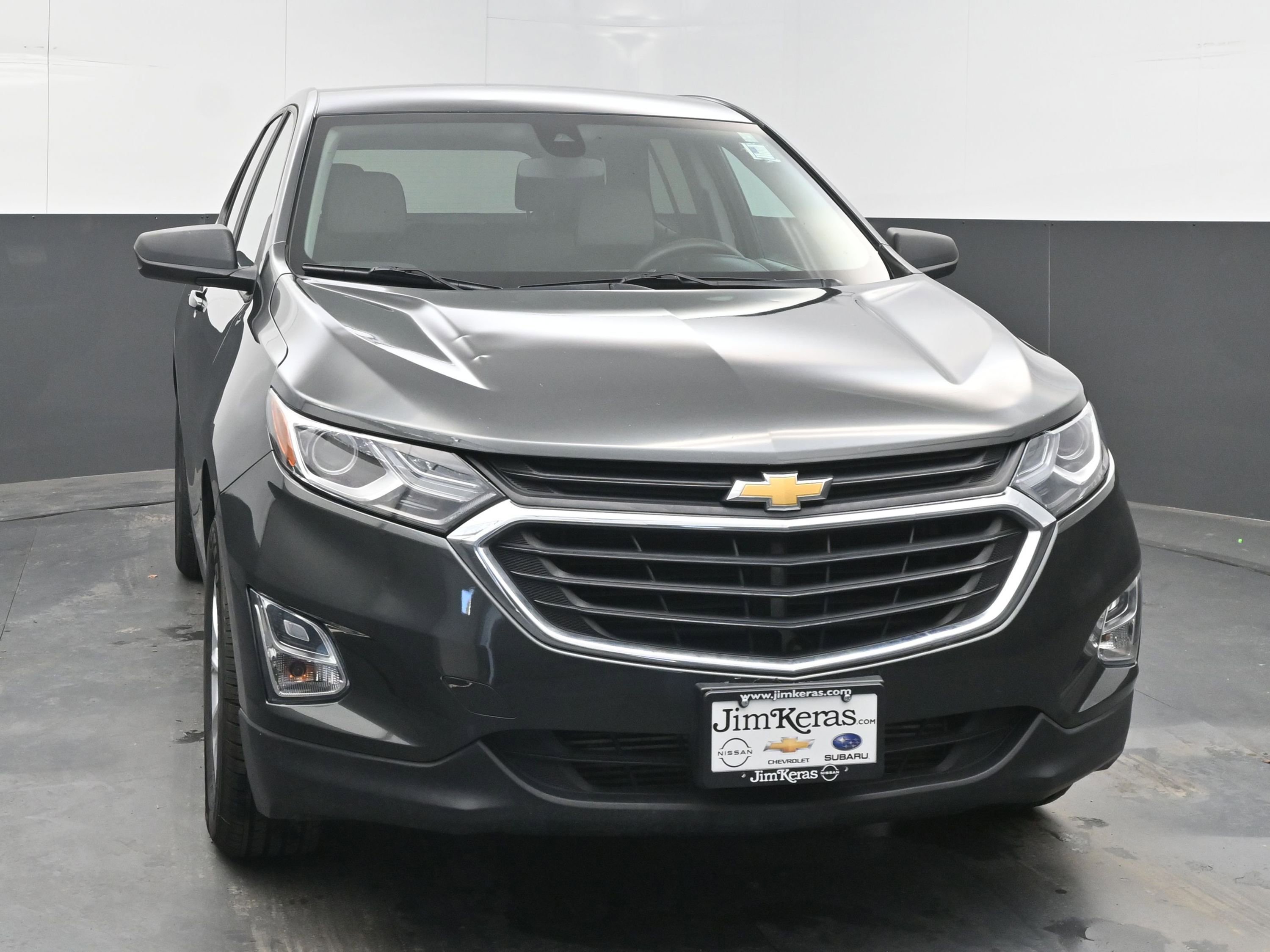 Used 2020 Chevrolet Equinox LS w/ LS Convenience Package image 2