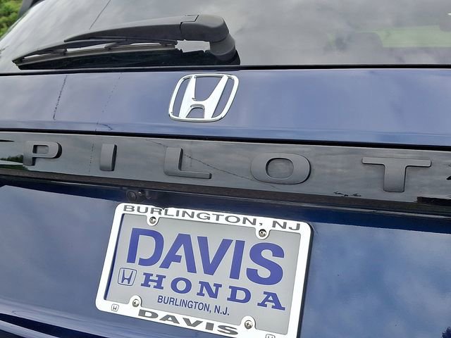 Certified 2025 Honda Pilot EX-L image 30