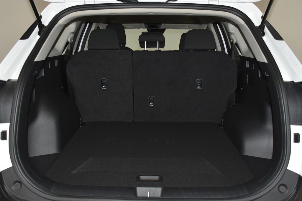 New 2026 Kia Sportage LX image 28