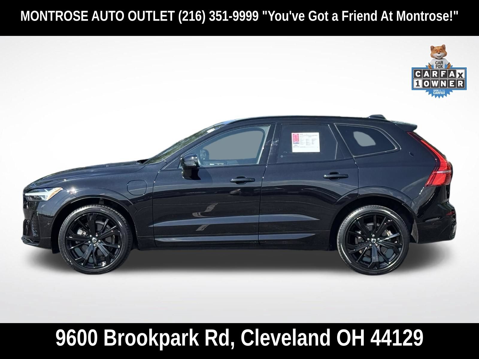 Certified 2024 Volvo XC60 T8 Ultimate w/ Protection Package Premier AWD/4WD image 8