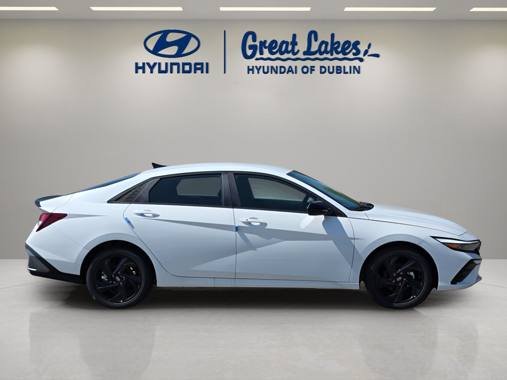 New 2026 Hyundai Elantra Sport FWD image 6