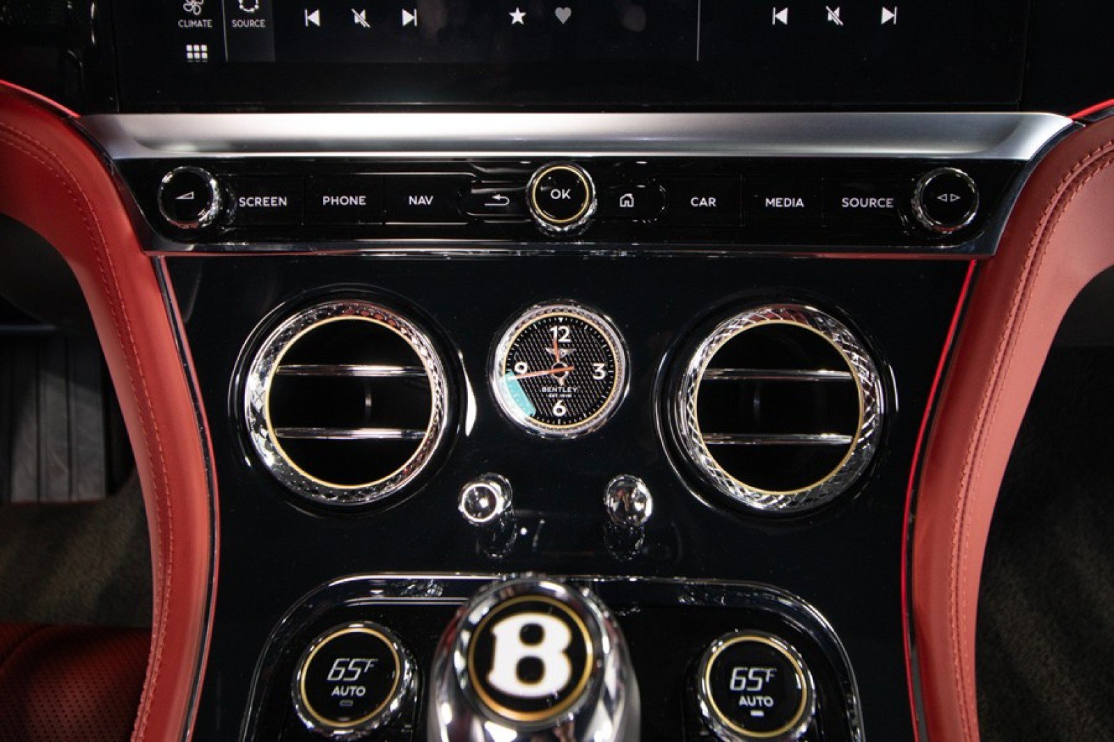 Used 2020 Bentley Continental GT V8 AWD/4WD image 33