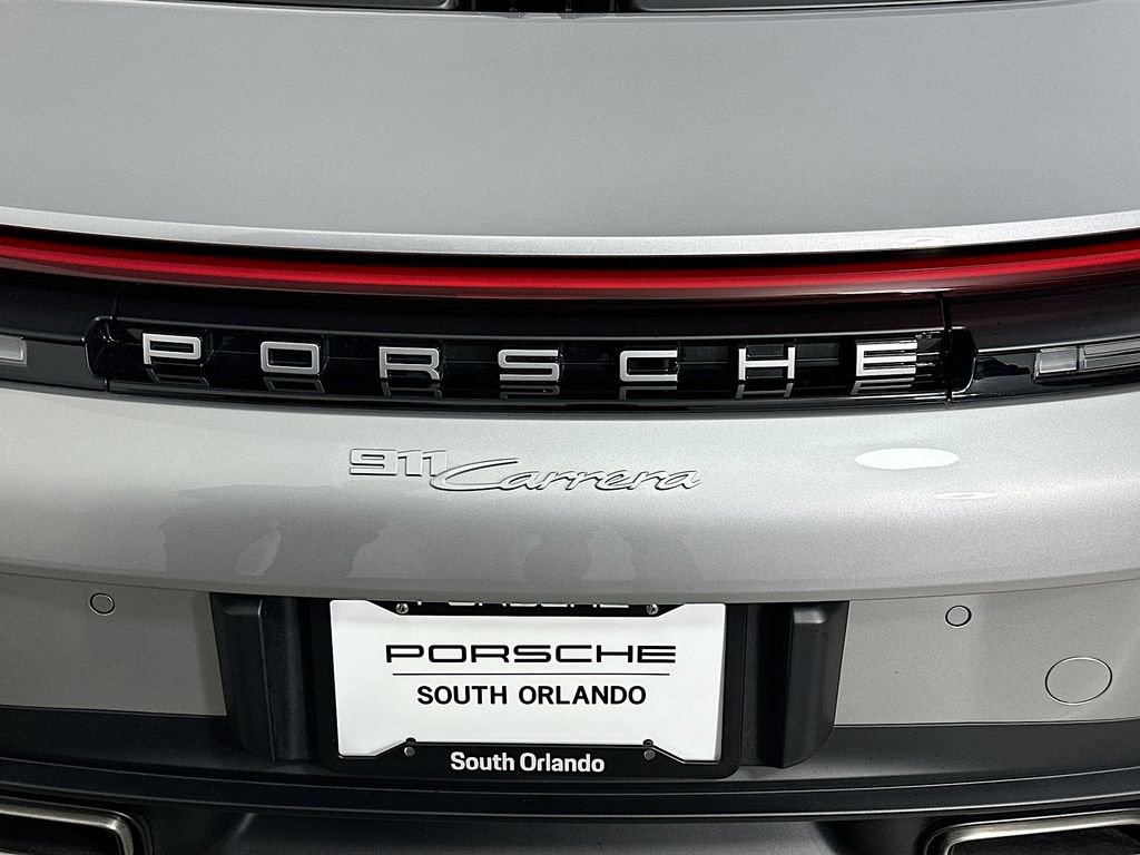 Used 2026 Porsche 911 Carrera RWD image 29