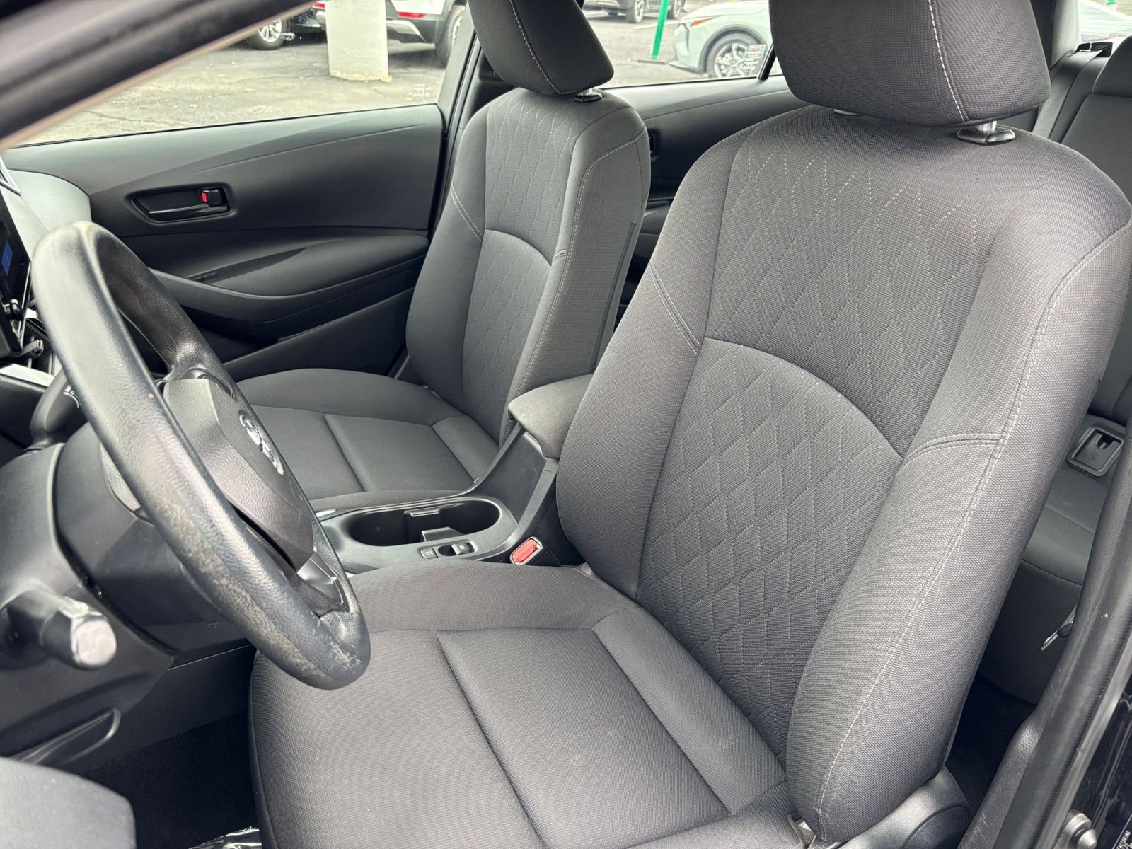 Used 2023 Toyota Corolla LE image 34