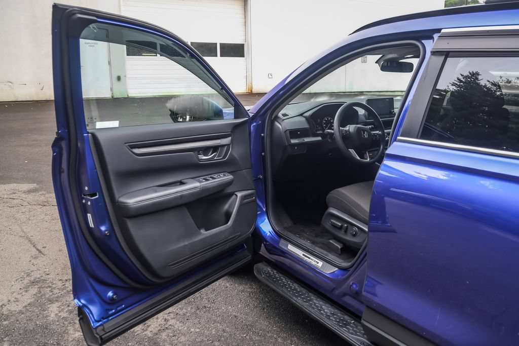 Used 2023 Honda CR-V EX image 26