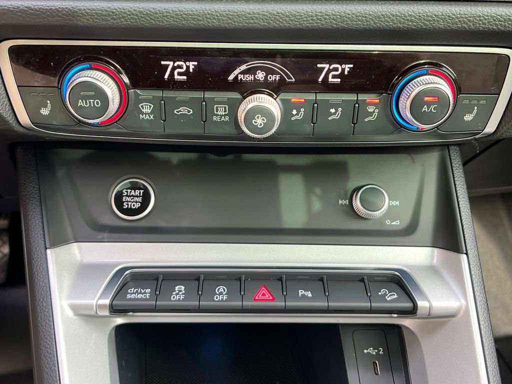 Used 2022 Audi Q3 2.0T Premium Plus w/ Premium Plus Package image 17