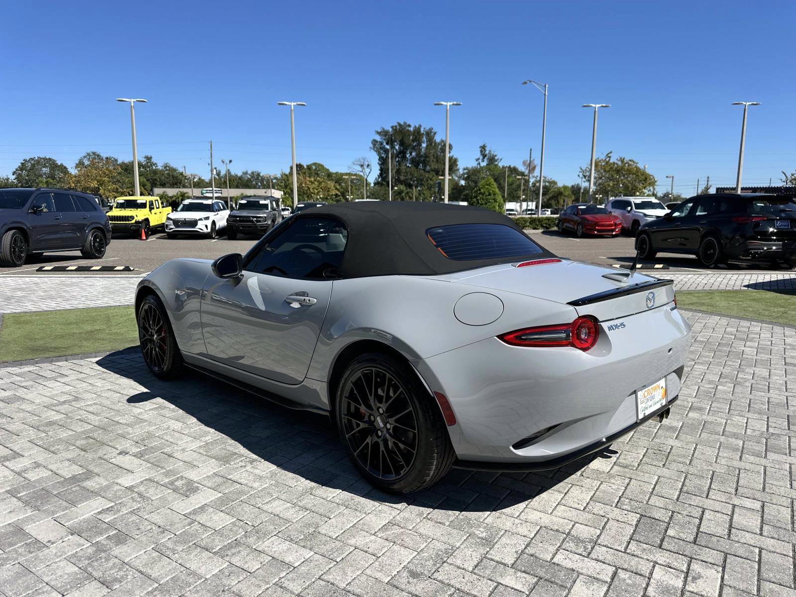 Used 2025 MAZDA MX-5 Miata Club w/ Brembo/BBS Recaro Package image 5