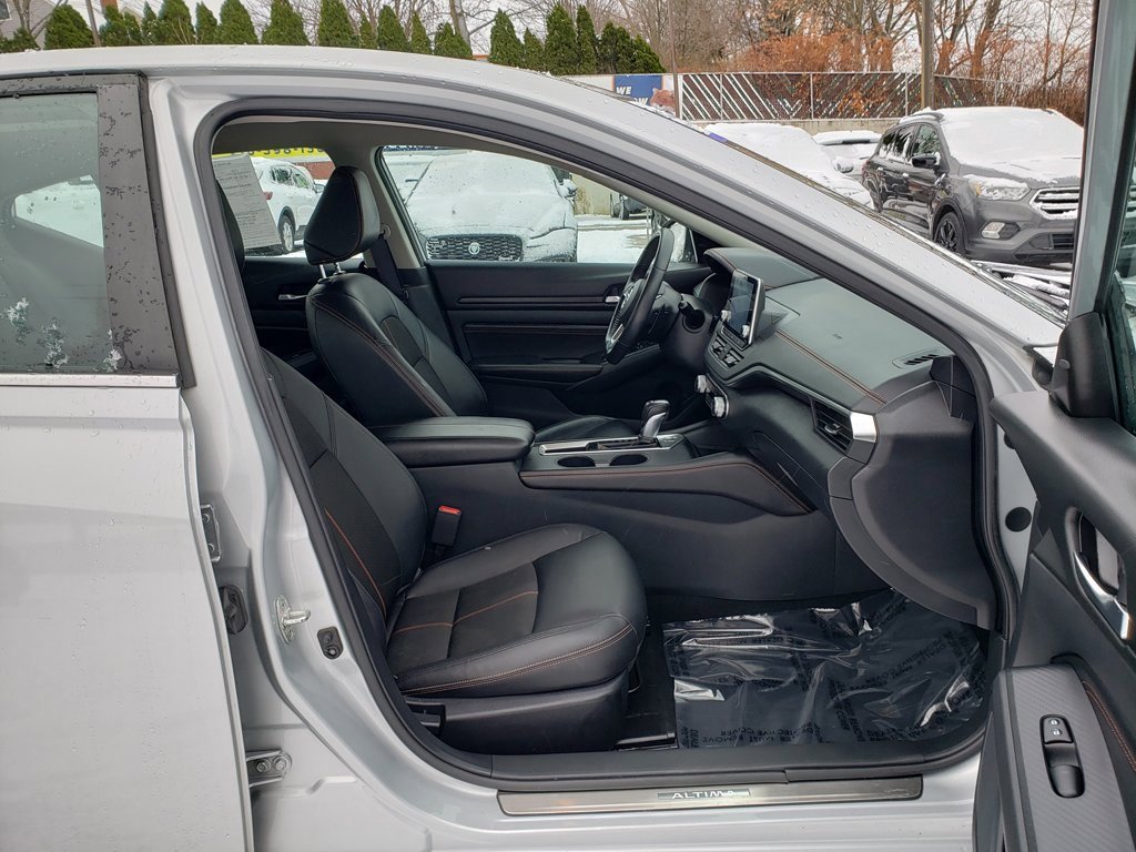 Used 2020 Nissan Altima 2.5 SR image 19