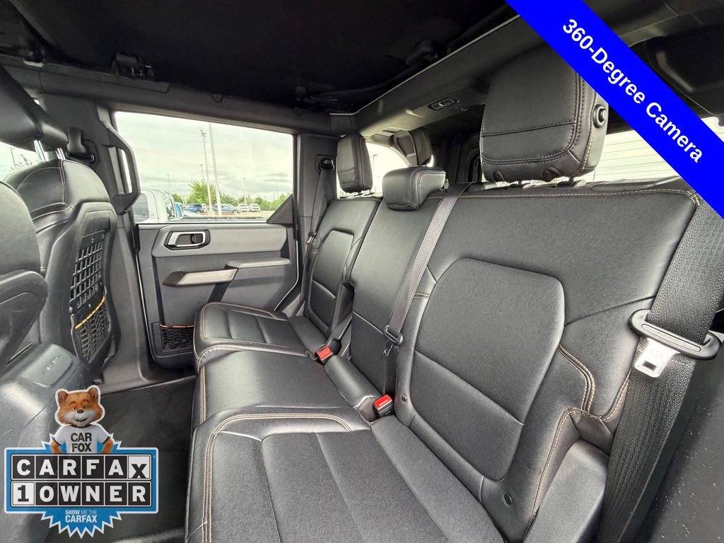 Used 2023 Ford Bronco Badlands w/ Sasquatch Package AWD/4WD image 22