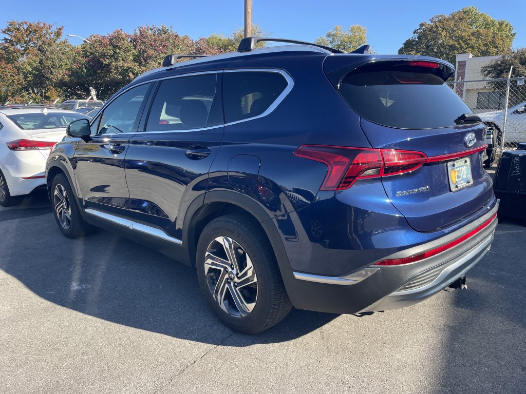 Used 2022 Hyundai Santa Fe SEL FWD image 4