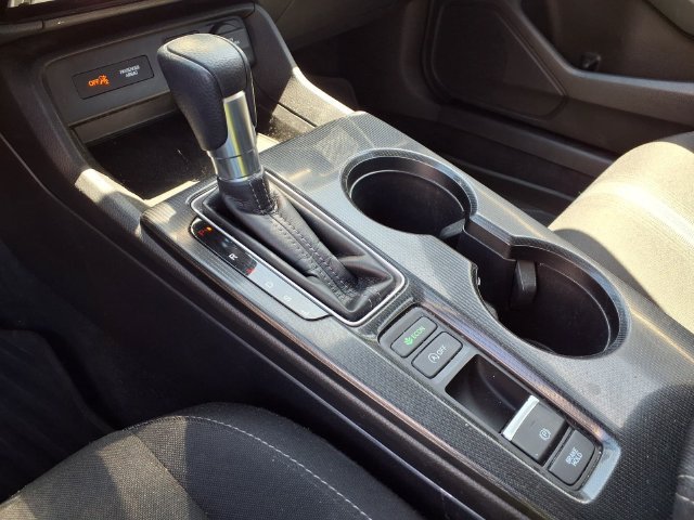 Used 2022 Honda Civic LX image 9