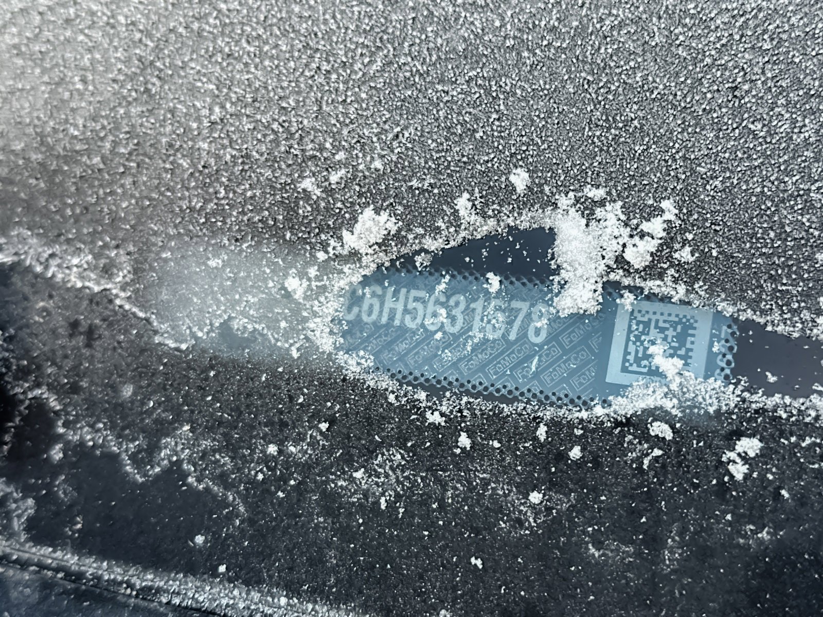 Used 2017 Lincoln Continental Reserve w/ Technology Package image 3