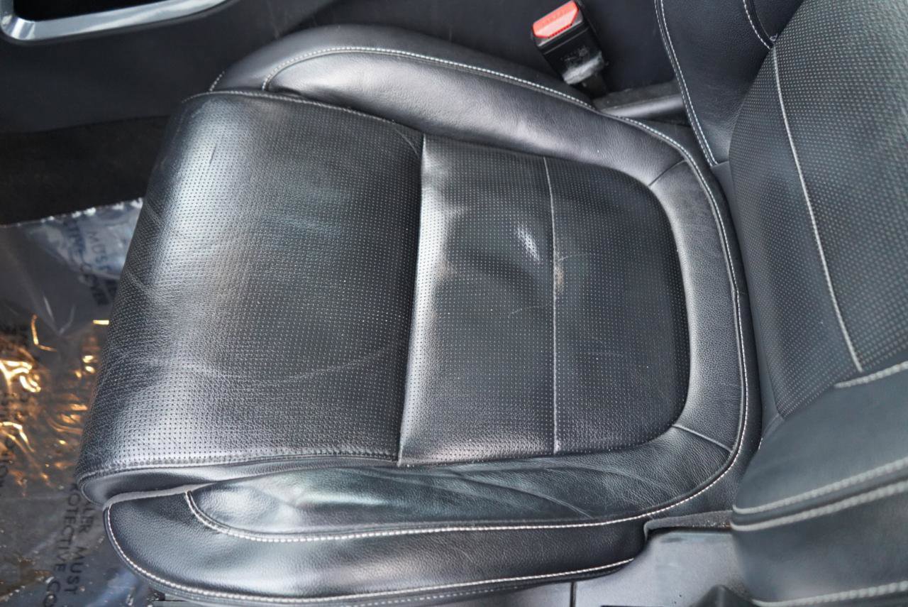 Used 2020 Jaguar F-PACE R-Sport image 31