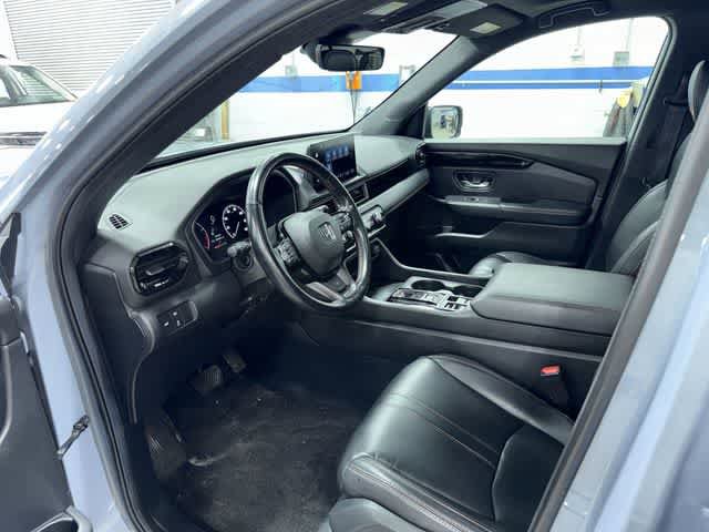 Used 2024 Honda Pilot TrailSport image 32