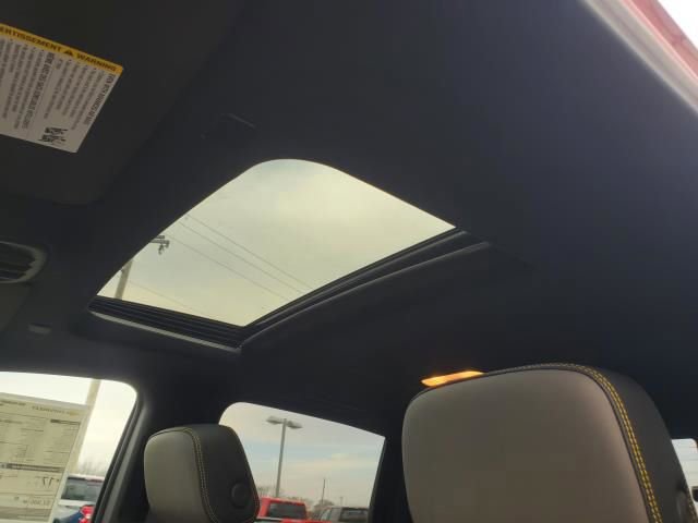 New 2026 Chevrolet Colorado ZR2 w/ Technology Package image 19