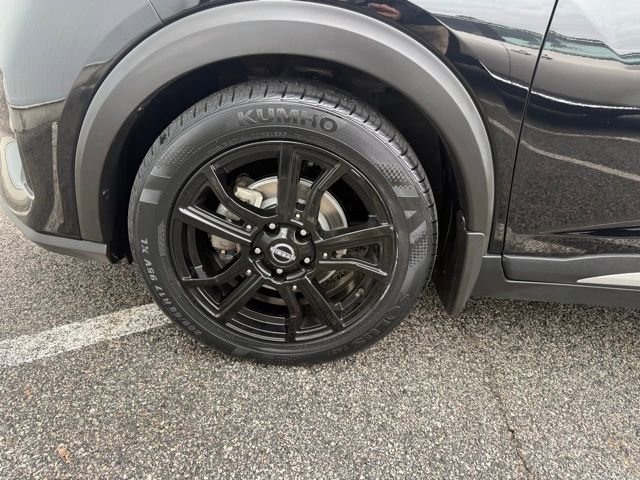 Certified 2023 Nissan Kicks SR w/ SR Premium Package FWD image 14