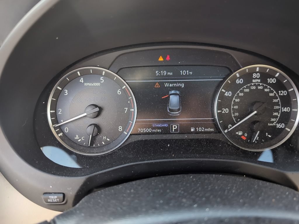 Used 2019 INFINITI QX50 Luxe w/ Navigation Package AWD/4WD image 7