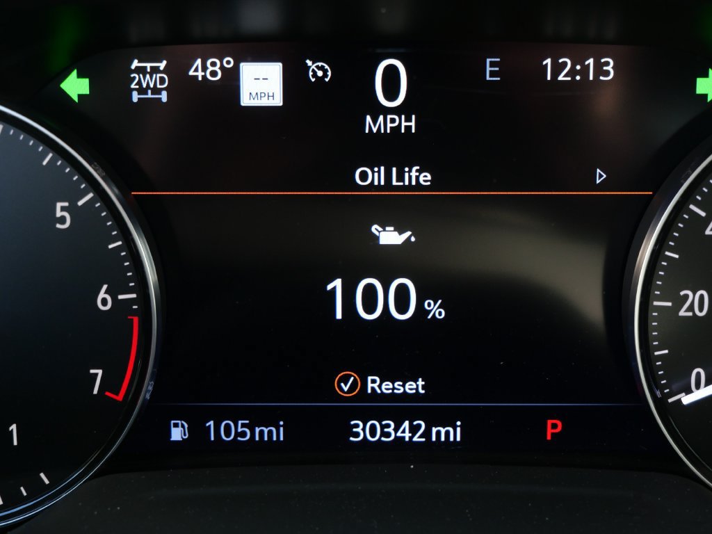 Used 2023 Buick Envision Essence w/ Technology Package I AWD/4WD image 33