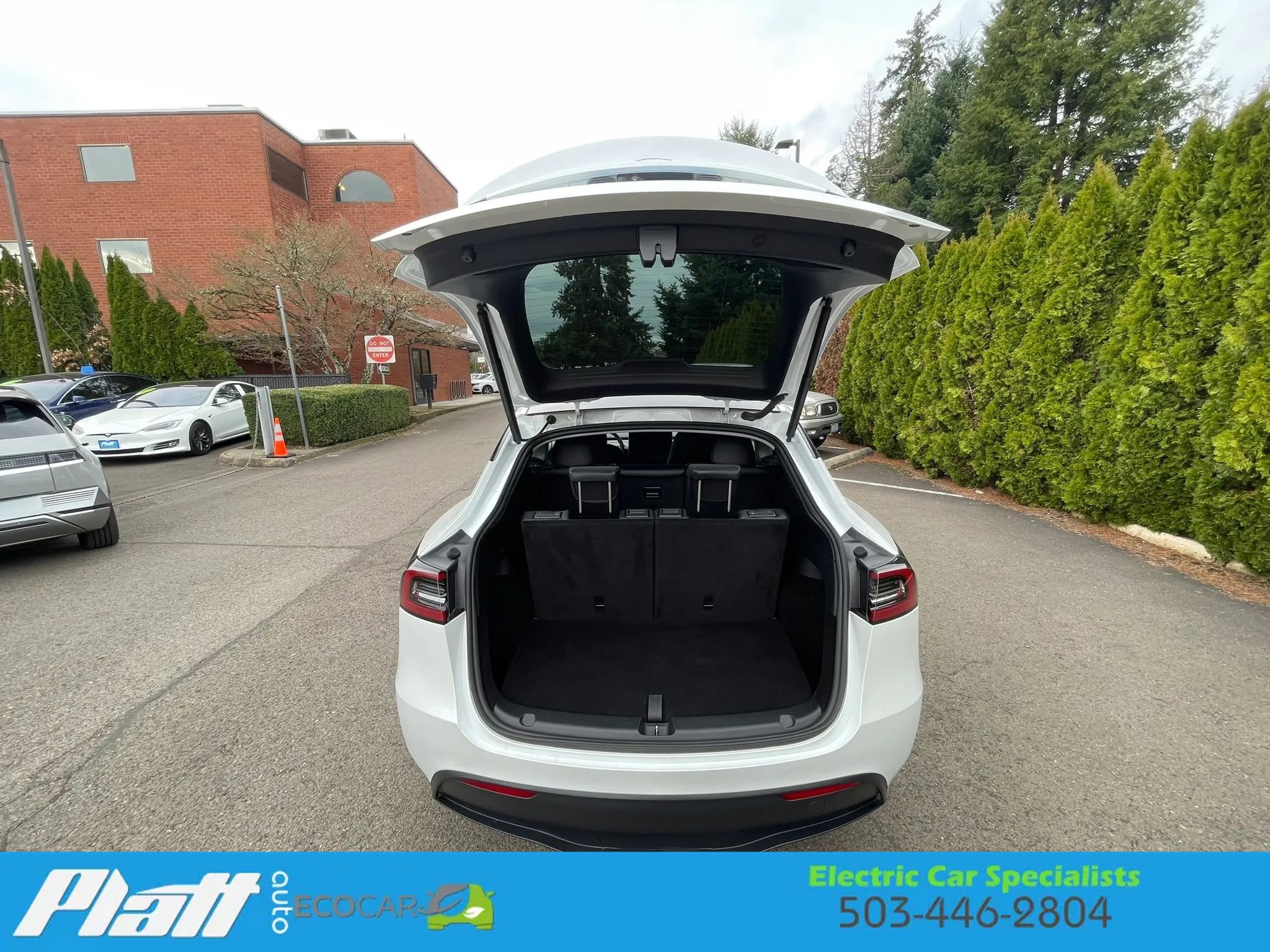 Used 2024 Tesla Model Y Long Range image 52